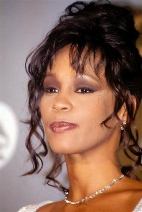 Pin On Whitney Houston