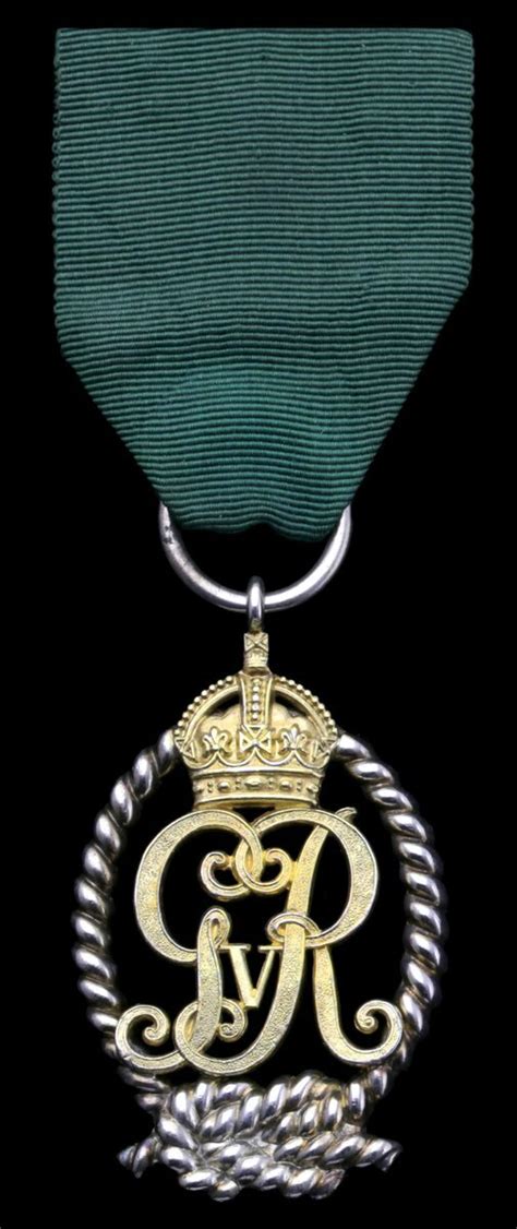 548 Royal Naval Reserve Decoration Gvr Hallmarks For London 191