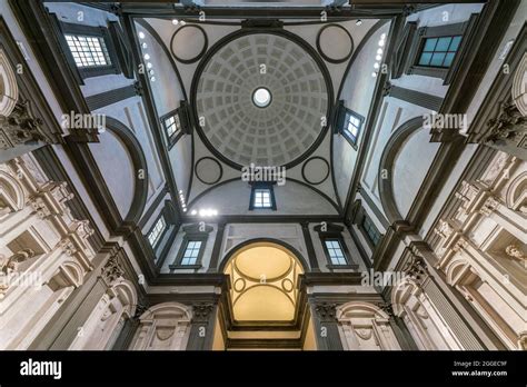 New Sacristy Medici Chapel Hi Res Stock Photography And Images Alamy