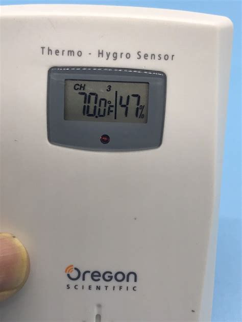 Oregon Scientific Thgr122nx Wireless Temperature And Humidity Sensor