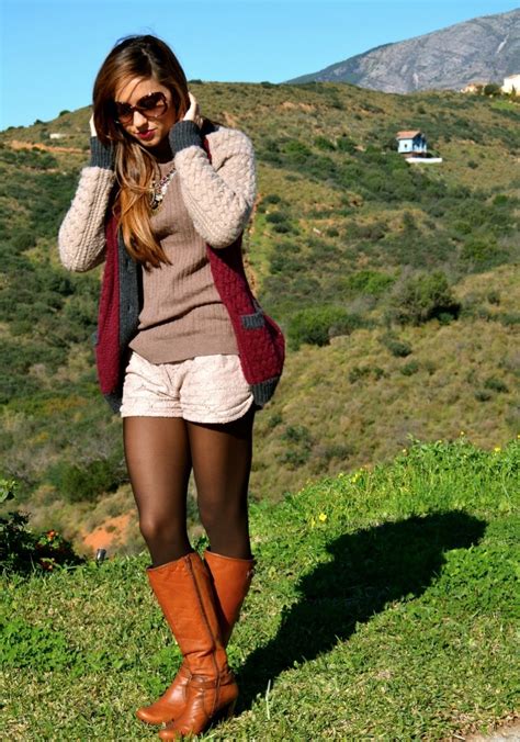 Pantyhosexcape Brown Tights With Brown Boots And Shortsvia Tumbleon Tumblr Pics