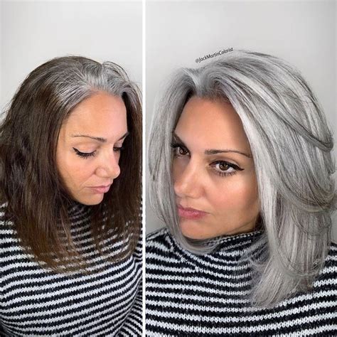 Estilista da un increíble look a las canas de sus clientas Silver Hair