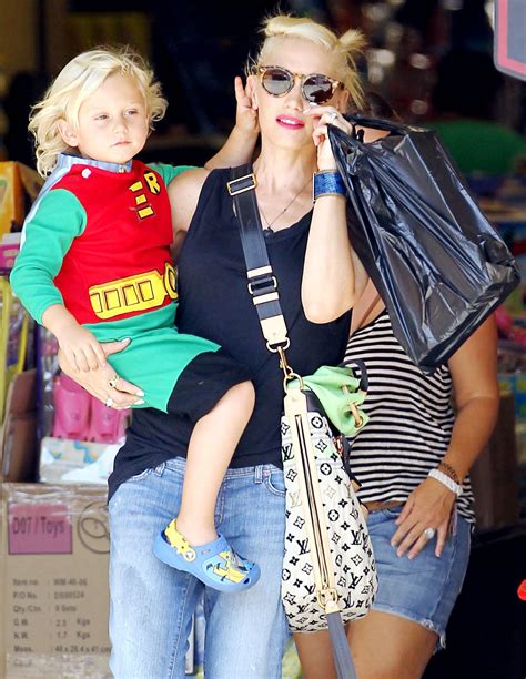 Gwen Stefanis Son Zuma 4 Dresses As Batmans Robin For His Birthday