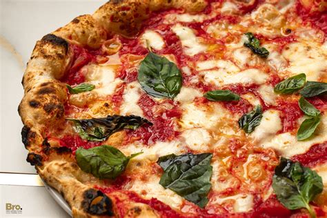 Le Migliori Pizze Margherita A Napoli Da Non Perdere