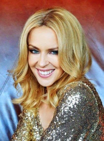 Pin By G Bor Bal Zs On Kylieminogue Kylie Minogue Hair Kylie Minogue X Kylie