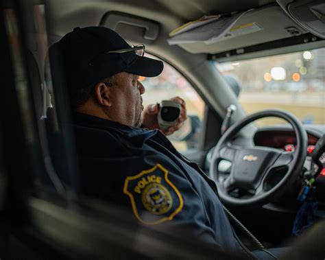 Looking to cut down 911 response time, UM-Flint police offer the city a