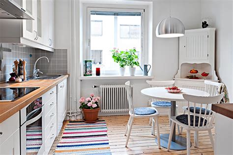 lingkar warna desain dapur unik bergaya scandinavia
