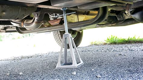 Stabilizing jacks are a temporary solution to stabilizing your travel trailer. Best RV Stabilizer Jacks 2020 Top Stabilizing Jack for RVs Reviews