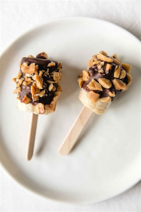 Healthy Banana Popsicles With Toppings — Majamånborg