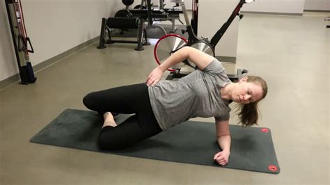 Side Plank With Clams Knees Youtube