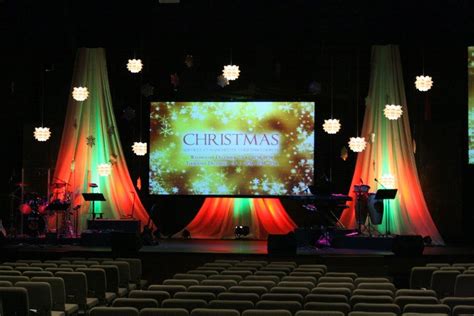 These ideas can be put together to make an unforgettable night. Manchester Christian Church Stage Design | Church stage ...