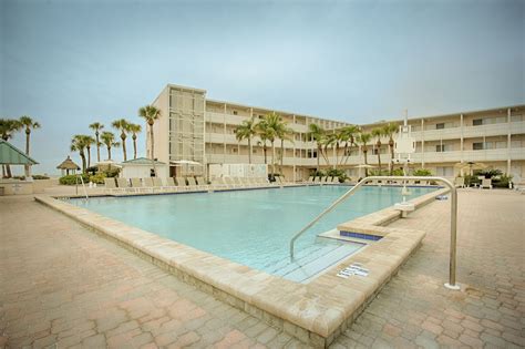 Sandcastle Resort at Lido Beach: 2019 Room Prices $120, Deals & Reviews