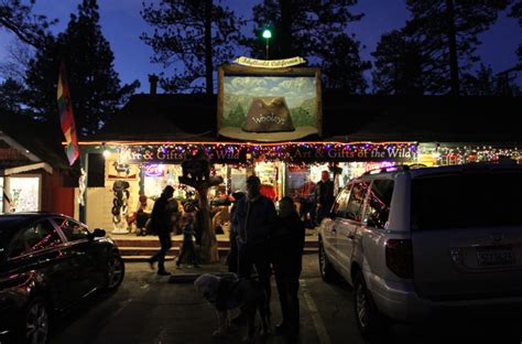 Photo Gallery Idyllwilds 53rd Annual Tree Lighting Ceremony Banning