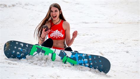 Mass Bikini Skiing Sochis Winter Resort Hit By Naked Heat Wave Photos Russia Beyond