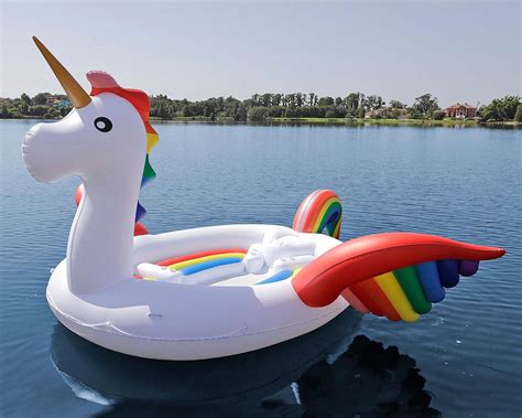 Giant Party Island Unicorn Float