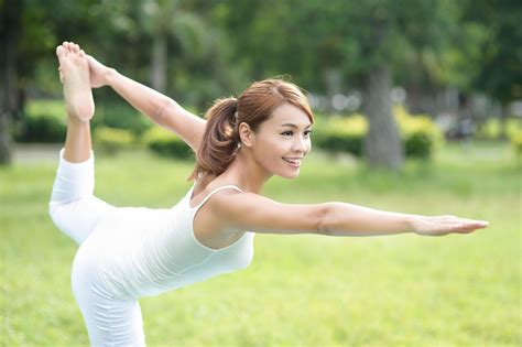 Benefits Of Yoga For Girls Yogawalls