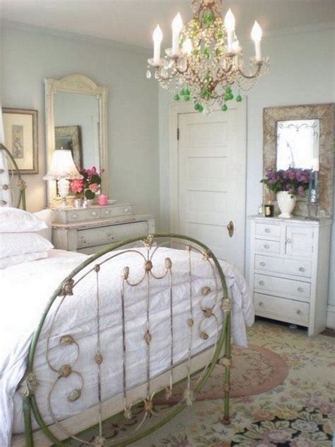 30 Amazing Shabby Chic Touches To Your Bedroom Design Page 3 Of 27