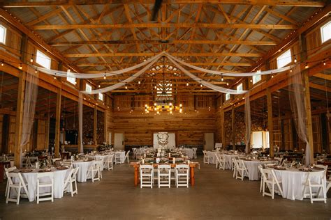 The Best Barn Venues In The Midwest The 2019 Guide For Indiana Wedding