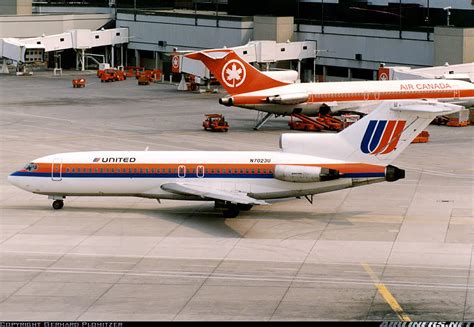 Boeing 727 22 United Airlines Aviation Photo 0940529
