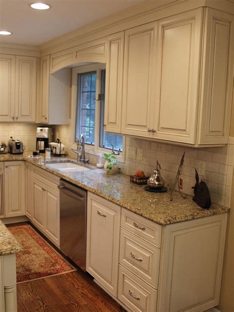 All you need to do is clean with a mixture of dish soap and warm water every so often. 23 Elegant Cream Kitchen Cabinets To Get Inspiration ...