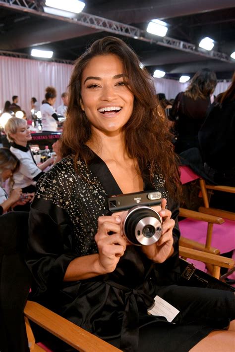 Shanina Shaik On The Backstage Of Victorias Secret Fashion Show In New