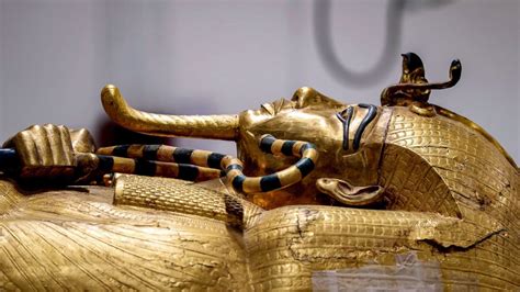 king tut s tomb has secrets to reveal 100 years after its discovery