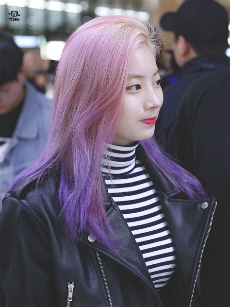 Dahyun Twice 181011 Gmp 출국 Twice Arena Tour 2018 Schedule From