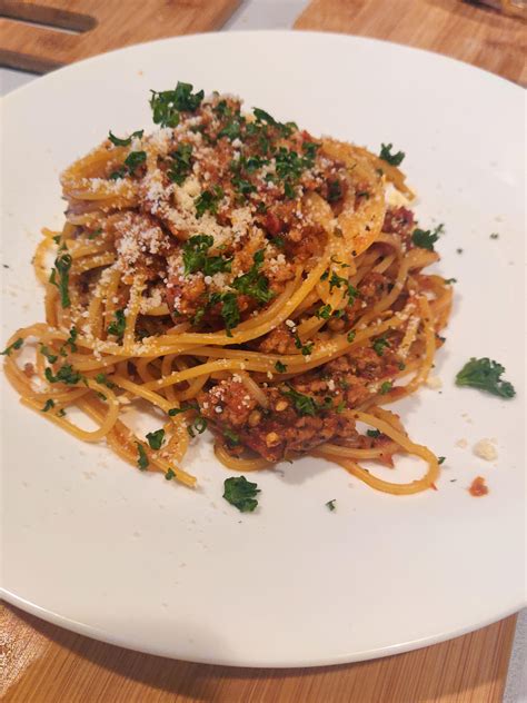 [Homemade] Spaghetti Bolognese : food