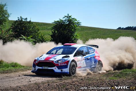 Trněný Karel − Doerr Christian − Ford Fiesta R5 − Rally Vyškov 2021