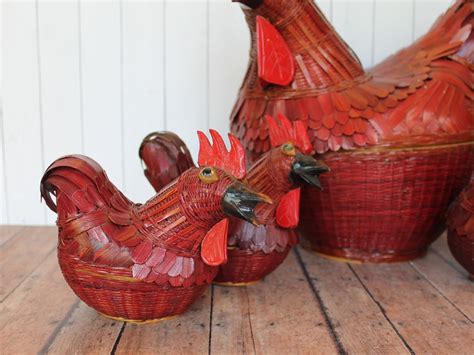 Vintage Wicker Woven Chicken Rooster Basket Set Of 5 Red With Wood Feathers Kiangsi Shanghai