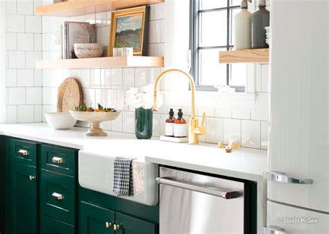 8 Tips For Mixing Metals In Home Decor Green Kitchen Cabinets