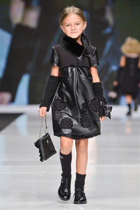 37732 likes · 1227 talking about this. Fashion Kids For Children In Crisis Onlus at Milan Fashion ...