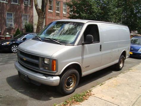 Purchase Used 1997 Chevrolet Express 2500 Base Standard Cargo Van 3