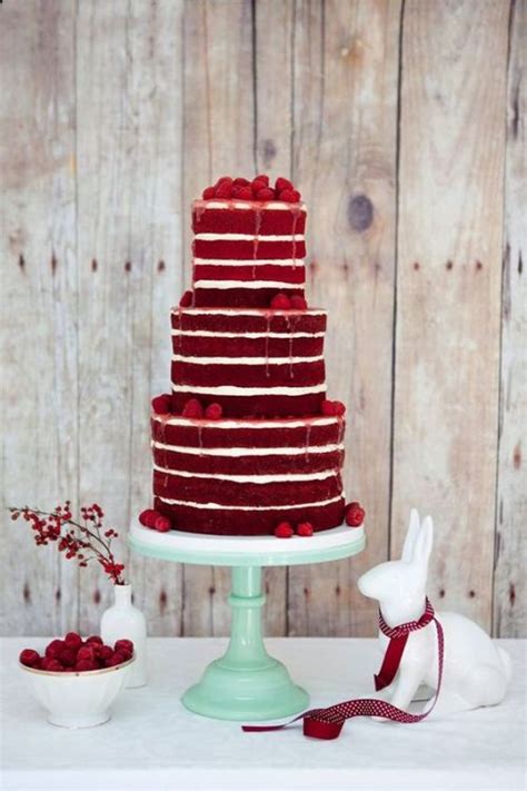 Merry Brides — Unique Winter Wedding Cakes