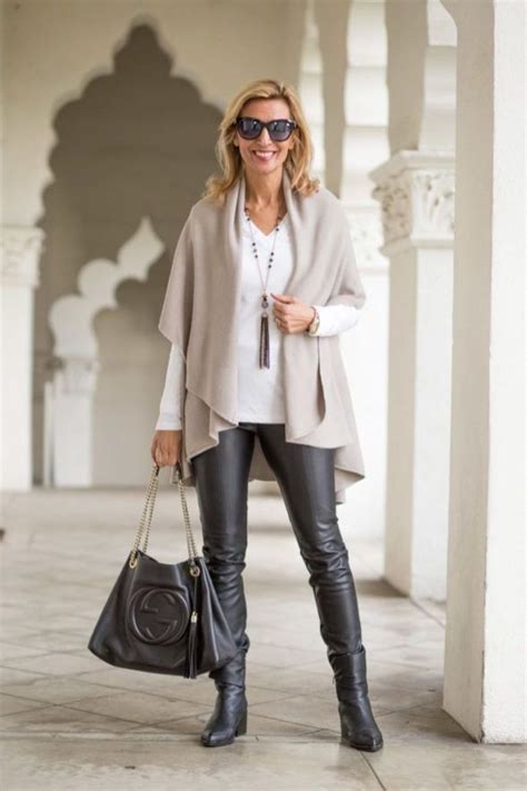 Classy Fall Outfits Ideas For Women Over 5025 Over 50 Womens Fashion