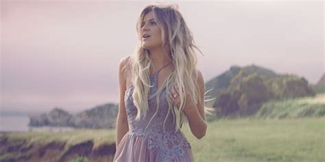 Kelsea Ballerini Puts A New Perspective On New Song Legends With