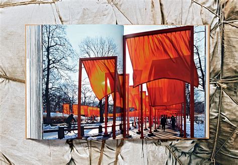 Christo And Jeanne Claude Updated Edition Taschen Books
