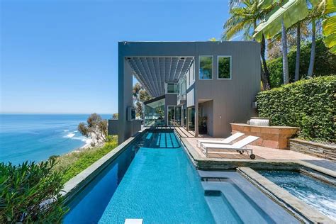 Modern Malibu Beach House Rooms With A View