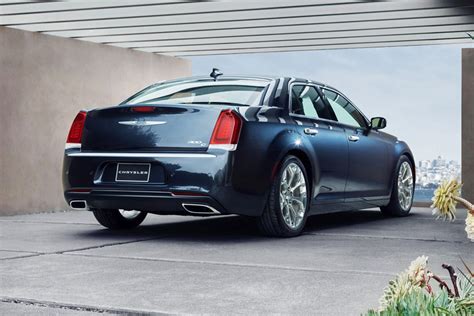 2019 Chrysler 300 Review Trims Specs And Price Carbuzz