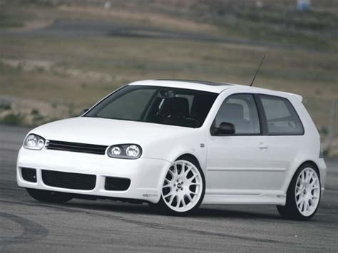I Didnt Think White Looked Good On Mk4s Until Now Volkswagen R32