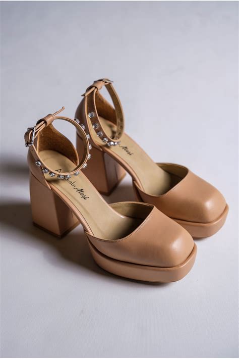 Sandy Nude Cilt Taşlı Platform Kadın Ayakkabı Tarz Topuklar