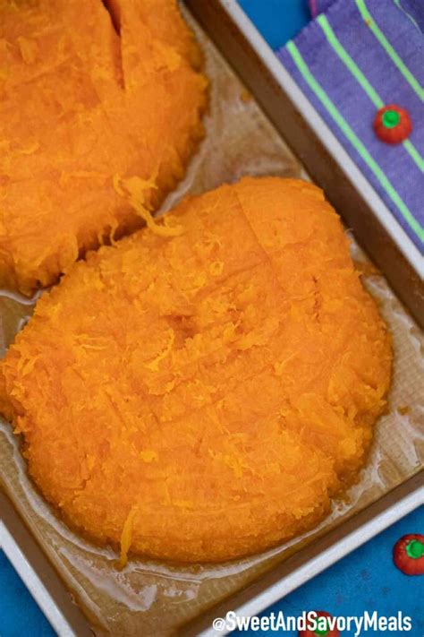 5:00 put the potatoes in. How to Roast a Pumpkin Video - Sweet and Savory Meals