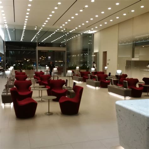 Review Qatar Airways Business Class Lounge Doha Insideflyer De