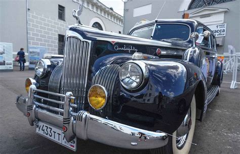 Vintage Soviet Cars Cruise Into Moscow The Moscow Times