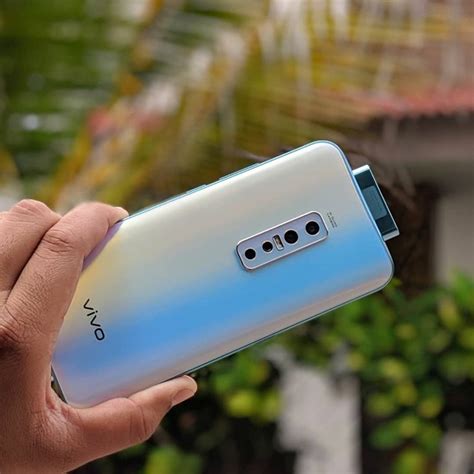 I do know it's not just a late review, it's a late late review but i'm here with it anyways. Vivo V17 Pro Review
