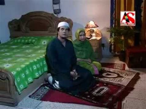 Some wives never show their husband that they are satisfied. Muslim Husband and wife should be like this - YouTube