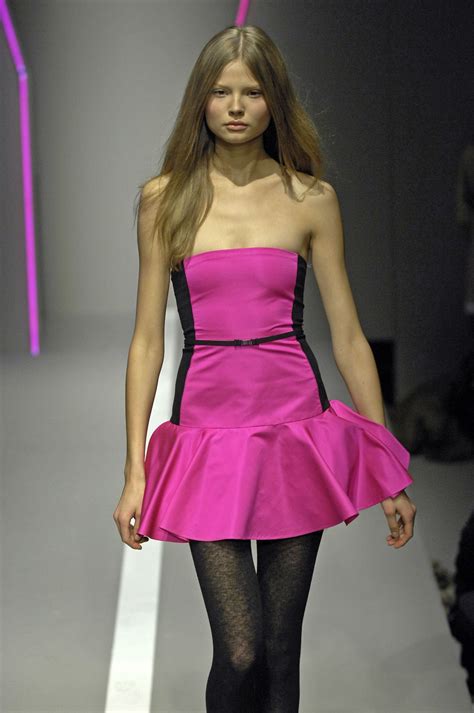 Runway Doll Fashion Gorgeous Fashion Strapless Dress