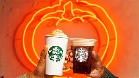 Starbucks Celebrates 20 Years Of The Pumpkin Spice Latte Hundreds Of