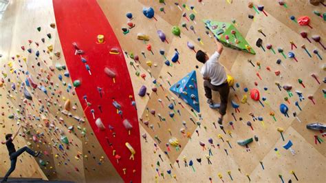Climbing Every Mountain: Indoor Rock Climbing in Chicago | UrbanMatter