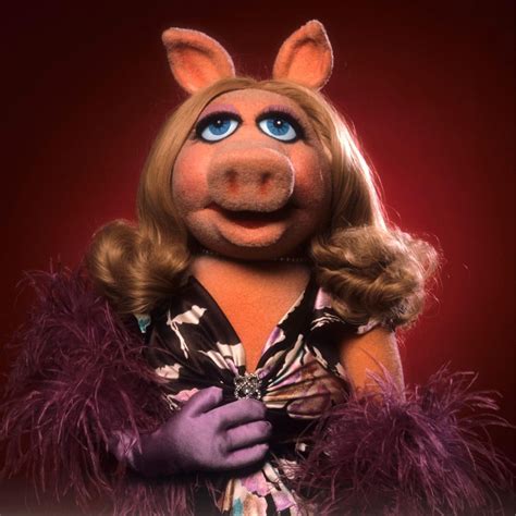 She Does Not Deserve Him Miss Piggy Muppets Miss Piggy Jim Henson
